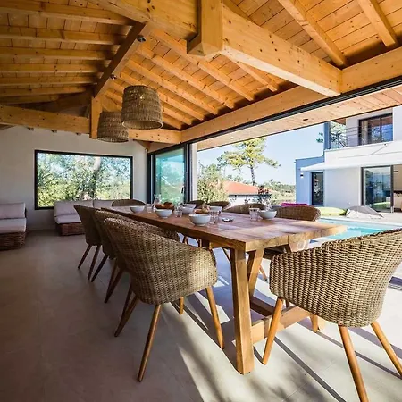 Beautiful Architect With Pool And Golf View In Вилла