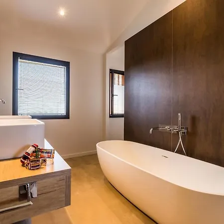 Вилла Beautiful Architect With Pool And Golf View In Англе